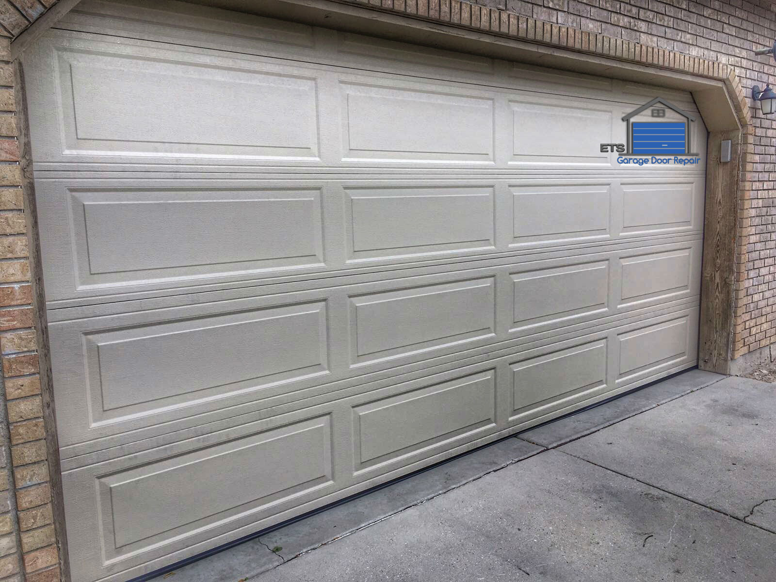 ETS Garage Door Repair Of Beaverton - Garage Door Repair & Installation Services1