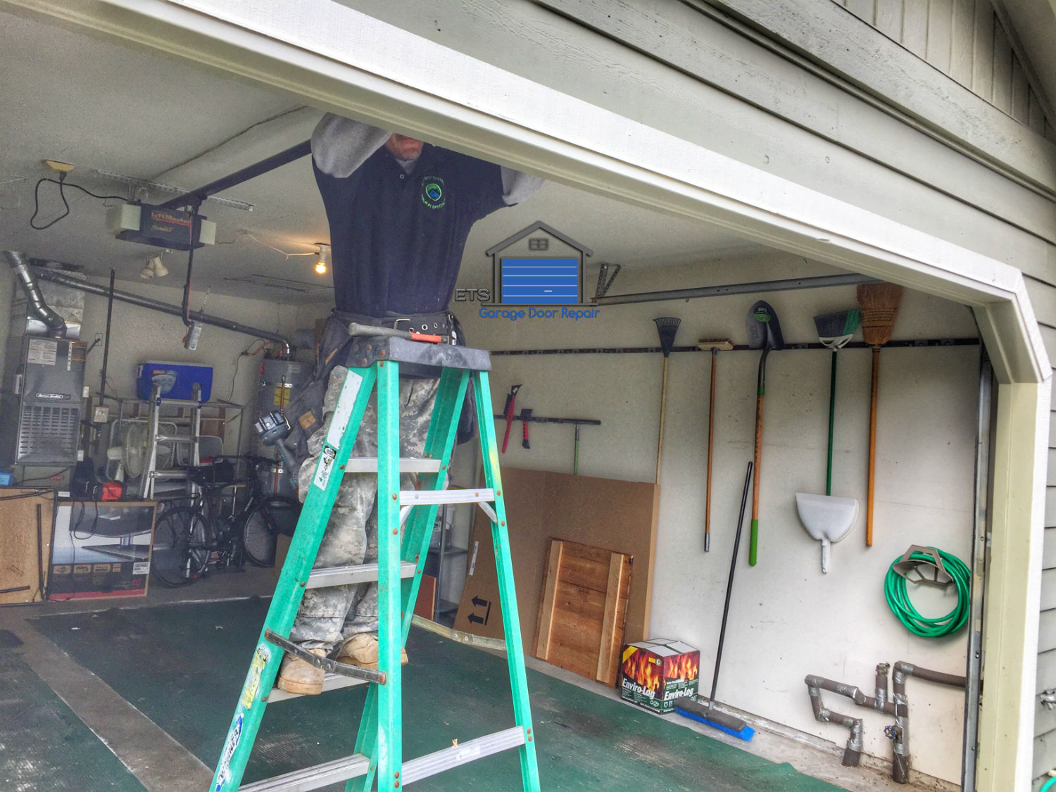 ETS Garage Door Repair Of Gresham - Garage Door Repair & Installation Services9